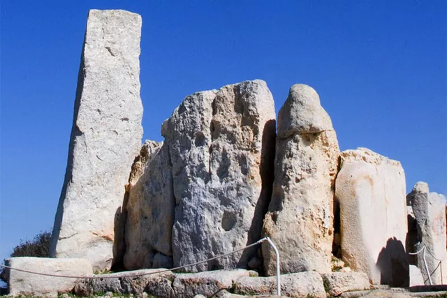 Le pietre preistoriche di un tempio megalitico maltese